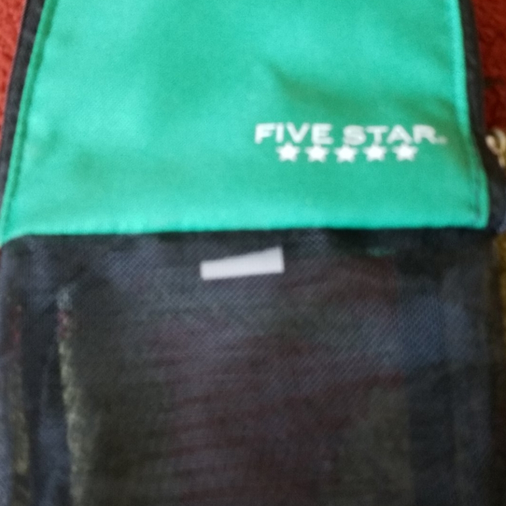2 pencil cases - Picture 3 of 3